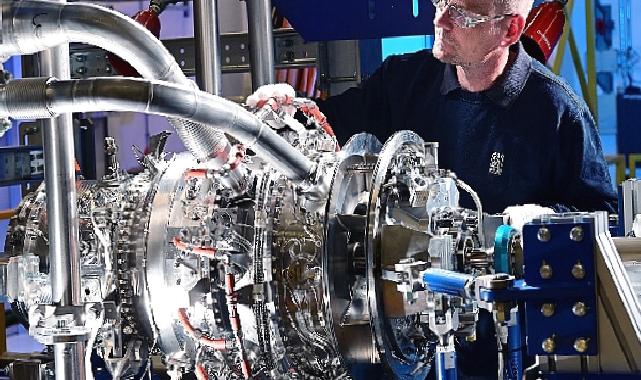 Rolls-Royce, Hibrit-Elektrikli Uçuş için Adımını Başarıyla Tamamladı