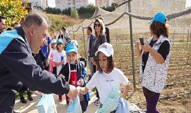 Kışlık Fideler Çocukların Elleriyle Toprakla Buluştu