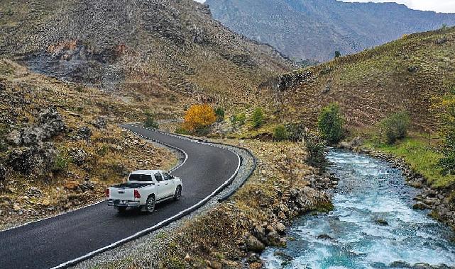 Büyükşehir Belediyesi Bahçesaray Subaşı Yolunu Asfaltladı