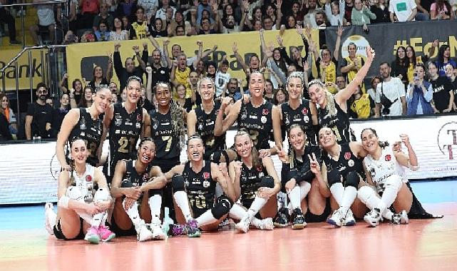 VakıfBank, Galatasaray Daikin'e set vermedi