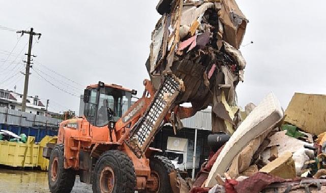 Kartepe'de 30 günde 50 ton iri hacimli atık toplandı