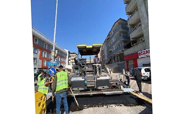 Büyükşehir Belediyesi, Derince Sırrıpaşa Vatan Caddesinin üstyapısını yeniliyor