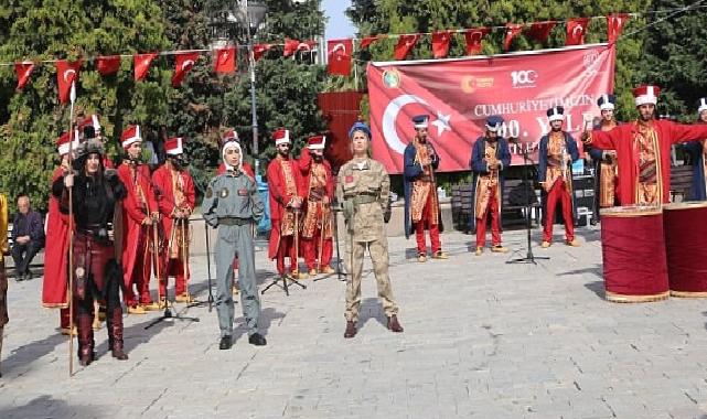 Cumhuriyetimizin 100. Yıl Etkinliklerinde Meydan Mehteran ve Umay Asenaların