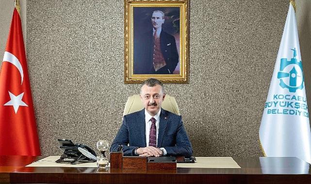 Kocaeli Büyükşehir : Cumhuriyetimizin 100 yılı kutlu olsun