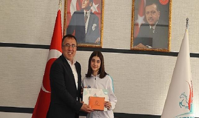 Nevşehir belediyesi: Başarılı sporcular ödüllendirildi