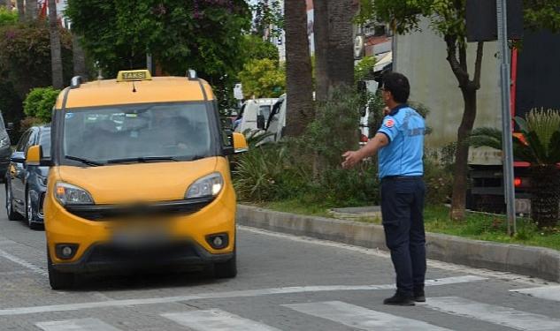 Alanya'da sezon öncesi taksi ve halk otobüsleri denetleniyor