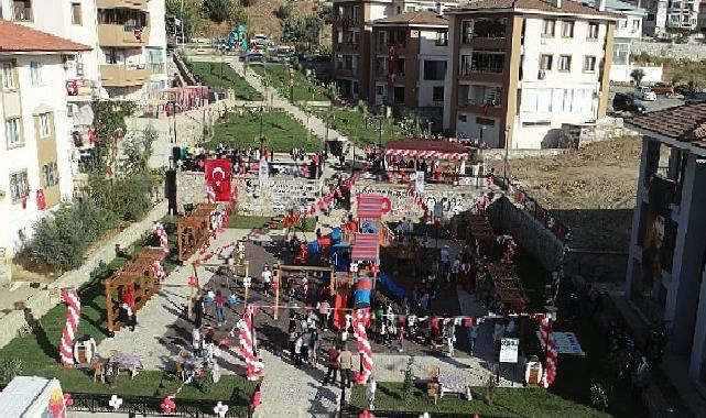 Başkan Ceritoğlu Sengel100. Yıl Parkını ve Seyir Terasını çocuklarla birlikte açtı