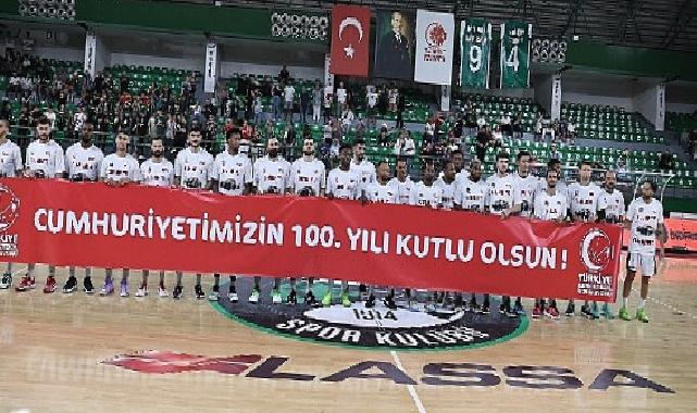 Darüşşafaka Lassa 100. Yıl Coşkusunu Taraftarıyla Kutladı