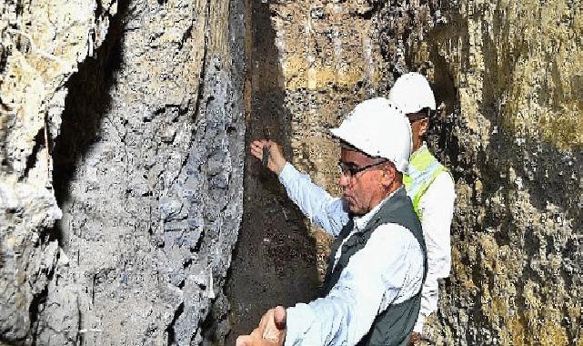 İzmir'i depreme dayanıklı hale getirmek için 90 hendekten 140 örnek alındı