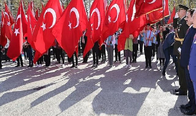 Bayrampaşa'da 100 yıl coşkusu