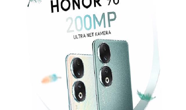 Kasım Ayının Yıldızı HONOR 90!