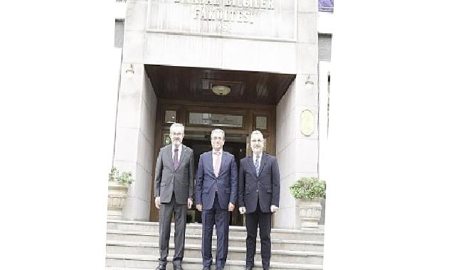 Dışişleri bakan yardımcısı büyükelçi Yıldız, ankara üniversitesinde geleceğin diplomatları ile tecrübelerini paylaştı