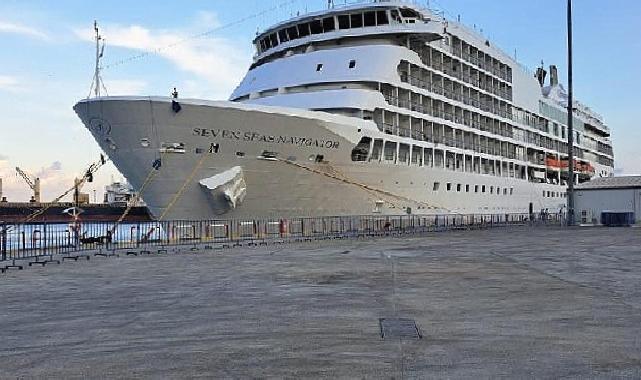 QTerminals Antalya Limanı, Seven Seas Navigator ve Le Jaques Cartier lüks yolcu gemilerini ağırladı