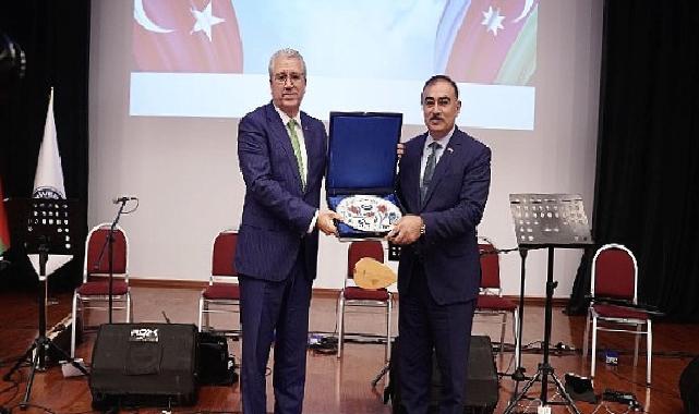 Ege'de "Türkiye Cumhuriyeti'nin 100 Yılı ve Azerbaycan'ın Ulusal Lideri Haydar Aliyev'in Doğumunun 100 Yılı" kutlandı