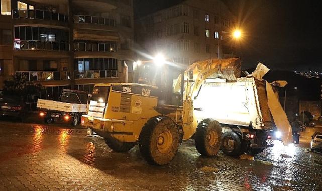 Çatısı uçan okula belediye ekiplerinden anında müdahale