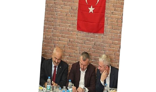 Başkan Büyükakın, Gebze esnafıyla bir araya geldi