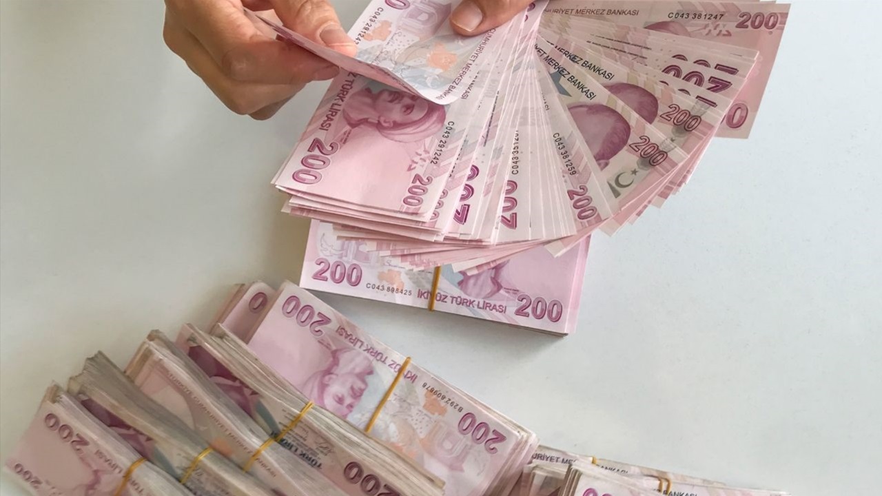 Emekliye Büyük Müjde 14.445 TL Ödeme Yapılacak! 14.445 TL Emekli hangi bankadan çekecek? İşte Detaylar..!