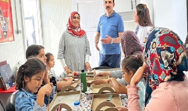 Başkan Altay Hatay'da Açılan Komek'te Depremzede Kursiyerlerle Buluştu