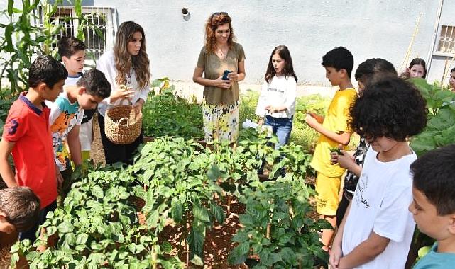 Mersin Yenişehir Belediyesi ata tohumlarını çocuklarla geleceğe taşıyor