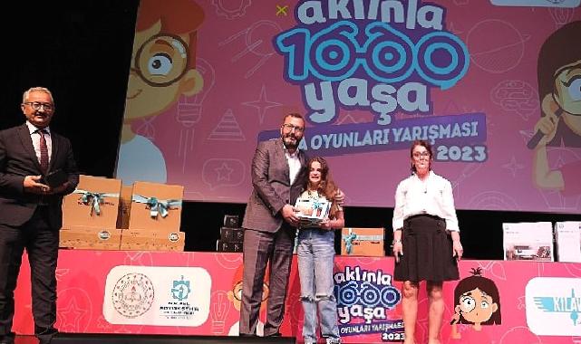 "Aklınla 1000 Yaşa" zeka oyunları yarışmasının kazananları ödüllerini aldı