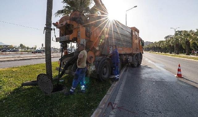 İZSU ekipleri bayramda da görev başında