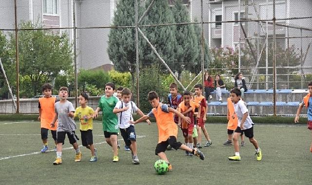  Kartepe yaz spor okulları sezonu açtı 