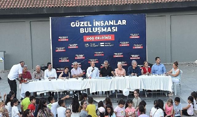 Avcılar'ın Güzel İnsanları Gümüşpala Mahalle Toplantısında Buluştu