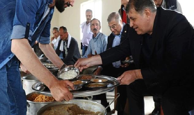 Sındır ve Tugay, bolluğa kepçe salladı