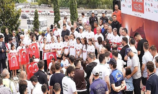 İstanbul Üsküdar'da 15 Temmuz Şehitleri "Vatan Koşusu" ile anıldı