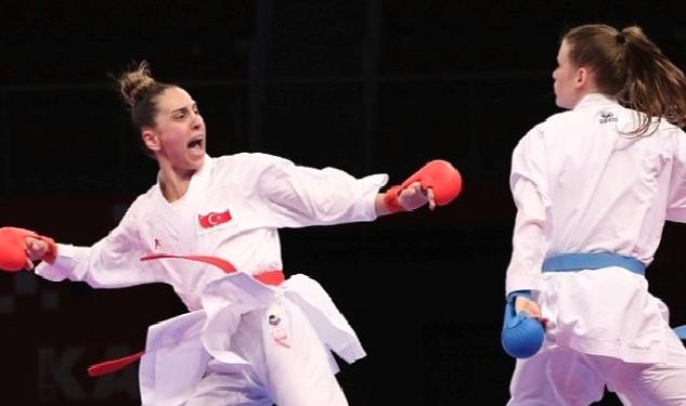 Kağıtsporlu Gülsen, Akdeniz Karate Şampiyonu oldu