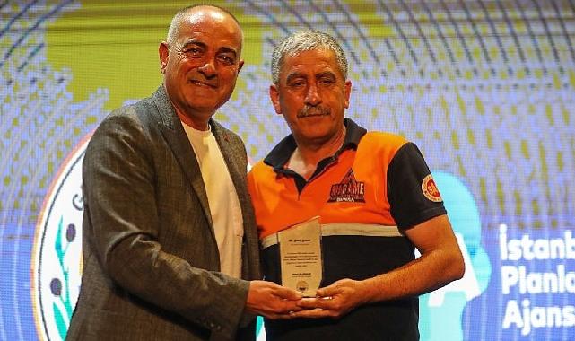 Uzman isimler Gemlik'te afetleri karşı alınacak tedbirleri konuştu