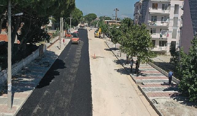 Bergama asfalt çalışmalarını hız kesmeden devam ediyor 