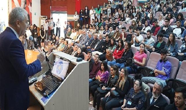 Türkiye'nin yeni nesil ziraat mühendisleri ve peyzaj mimarları EÜ Ziraat Fakültesinde yetişiyor