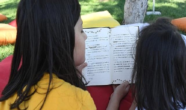 Konya Büyükşehir Çocuklara Kitap Sevgisi Kazandırıyor