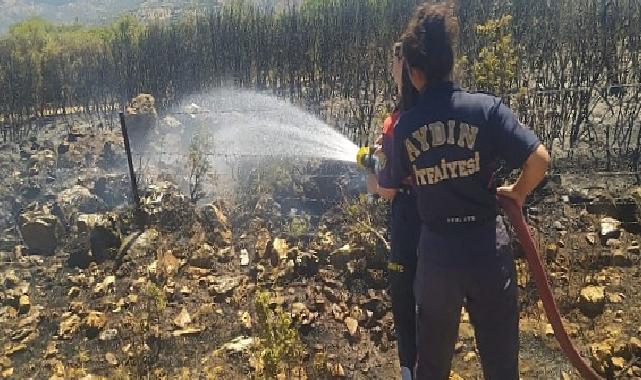 Antalya Büyükşehir Belediyesi'nin kadın itfaiyecilerinden hızlı müdahale