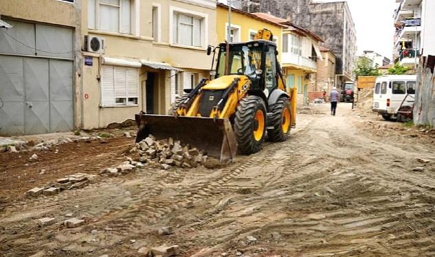 Seferihisar'ın yolları yenileniyor