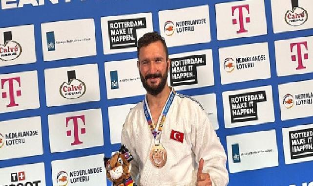 Nilüfer'in milli sporcusu Çimciler Avrupa üçüncüsü oldu