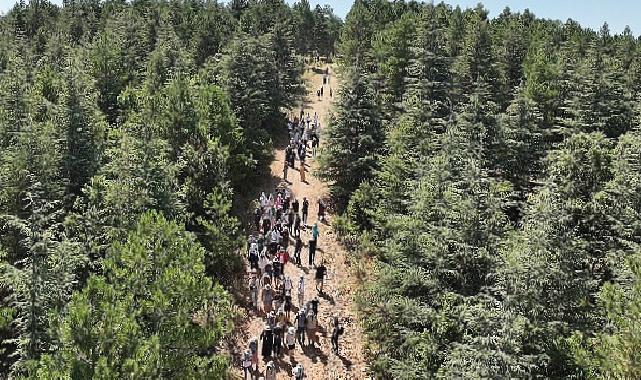 Başkan Altay Doğanhisar'da Doğa Yürüyüşüne Katıldı