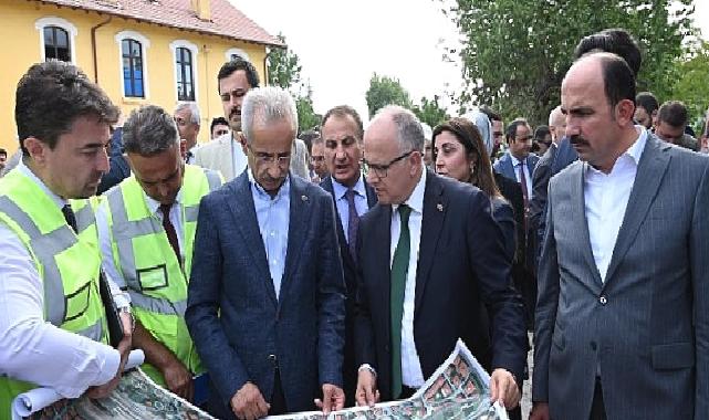 Bakan Uraloğlu: "Konya Büyükşehir ile İş Birliğimizin Tüm Şehirlere Örnek Olmasını Diliyorum"