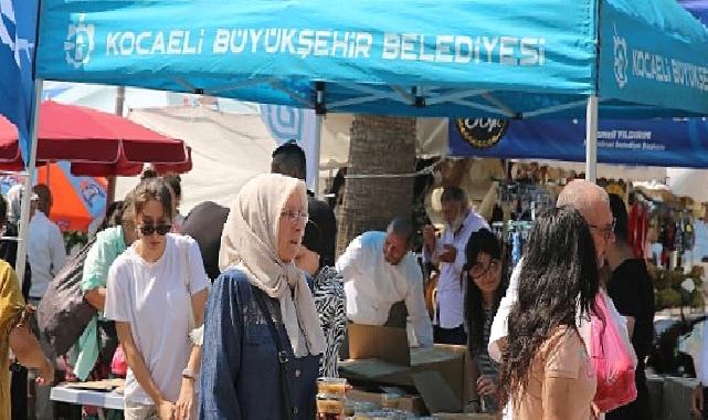 Büyükşehir'den 41 bin adet aşure ikramı