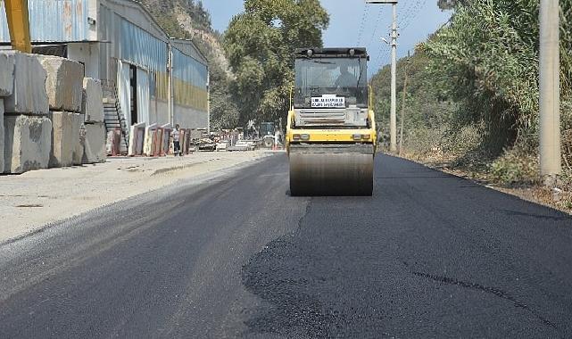 Demirtaş Grup Yolu'na sıcak asfalt