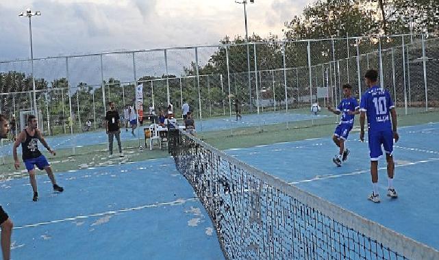 Ayak Tenisi 'Zafer Kupası' için oynandı