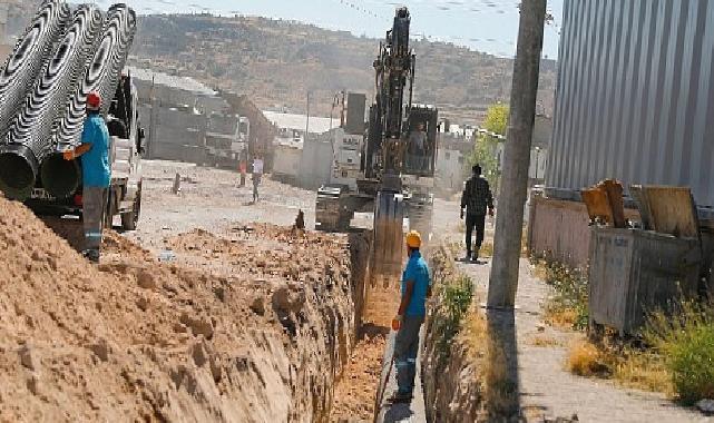 Yeni Sanayi ve Lale Sanayi sitelerinde sıcak asfalt serimi öncesi altyapı yenileniyor