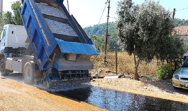 Erentepe, İncircik ve Toptaş grup yolunda asfalt çalışması