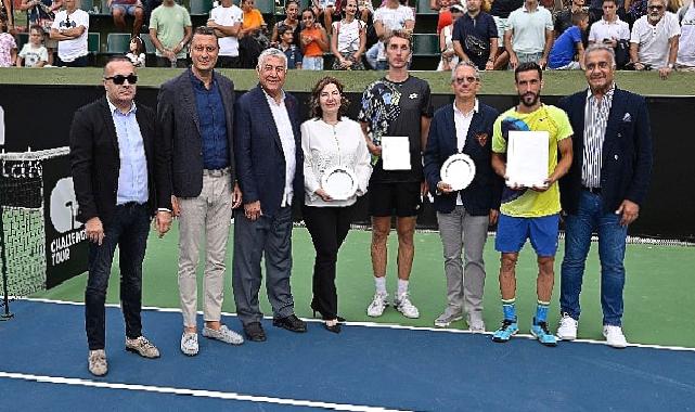 İstanbul Challenger 75. TED Open Uluslararası Tenis Turnuvası'nda şampiyon Damir Dzumhur