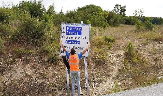 Kırsal Mahallelerin İşaret ve Yönlendirme Levhaları Yenileniyor