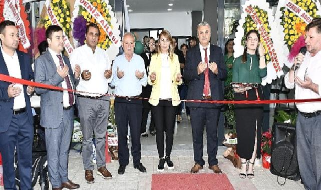 Malkara Belediye Başkanı Ulaş Yurdakul Ar Zirai İlaç ve Tohum'un açılışını gerçekleştirdi