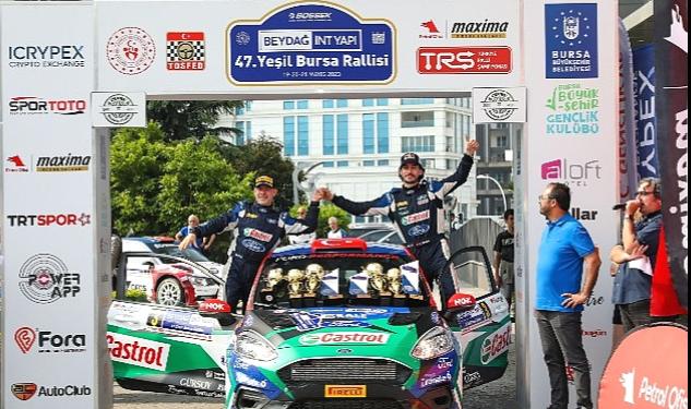 Castrol Ford Team Türkiye, Yeşil Bursa Rallisi'ni Zirvede Tamamladı