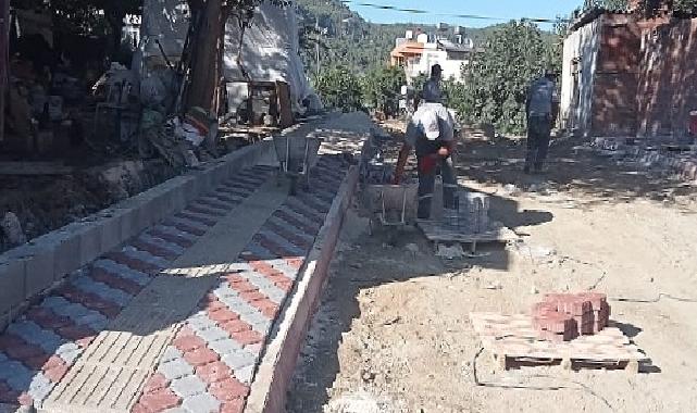 Kemer'de Yol ve Kaldırım Çalışmaları