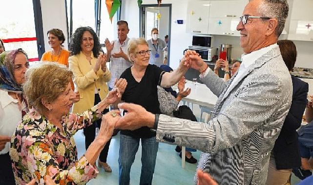 Alzheimer Hastaları Bu Merkezde Hayata Tutunuyor